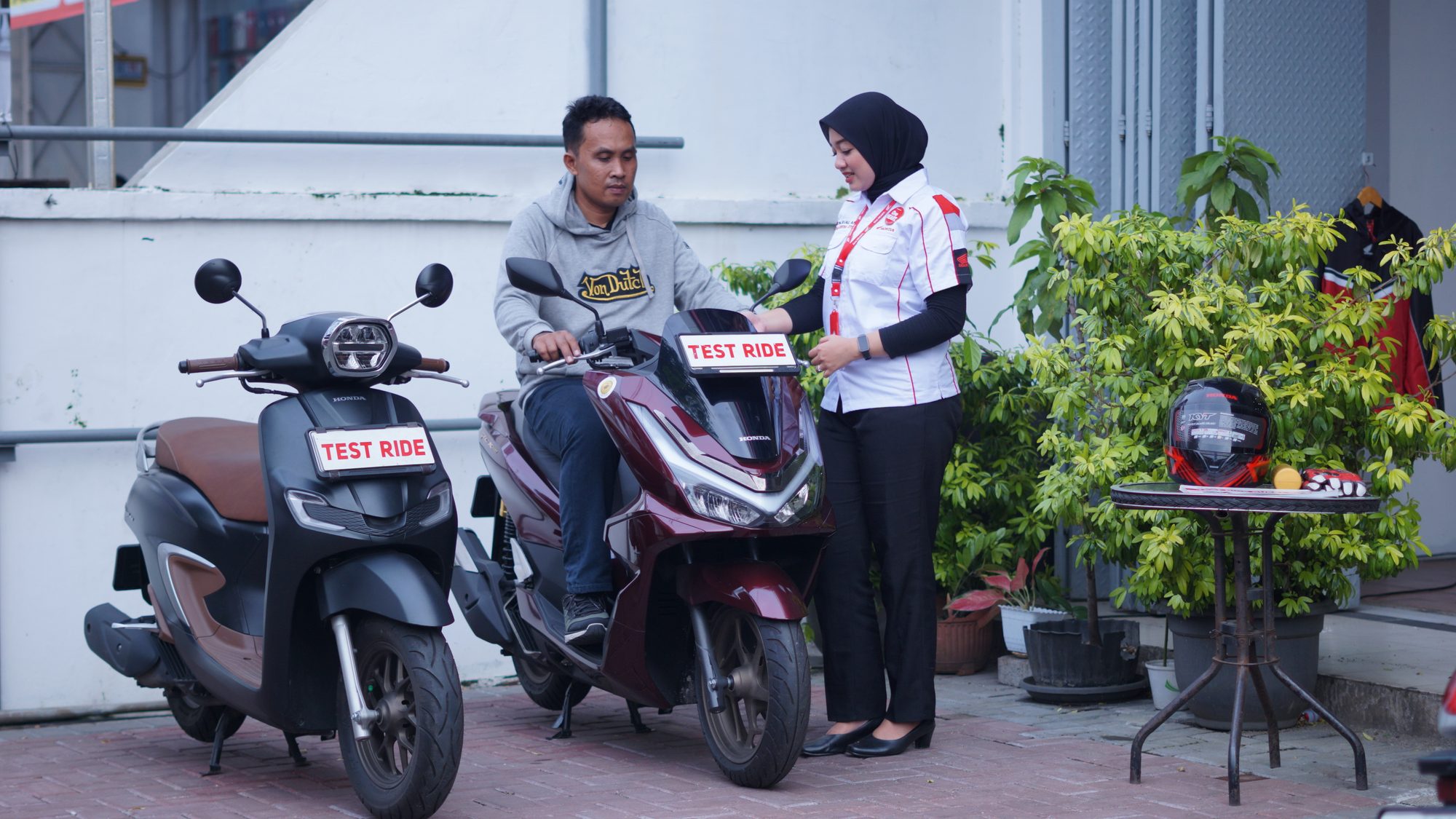 Layanan servis Artha Sentra Oto